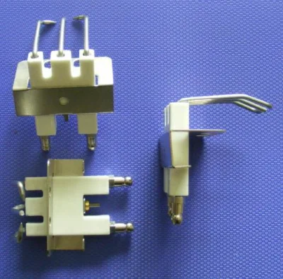 Suministro de electrodo de chispa de aguja de encendido de cerámica de alúmina al 95% para quemador de gas